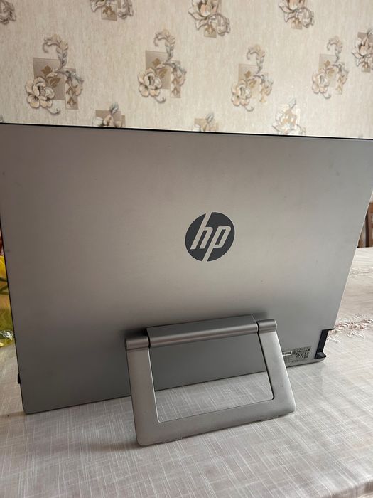 Монитор HP x2401