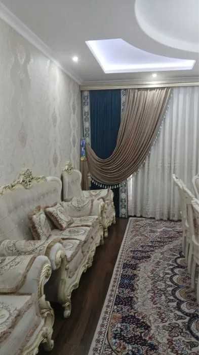 Продаётся 3х комн квартира на 4 этаже Ор-р Болгарский посёлок