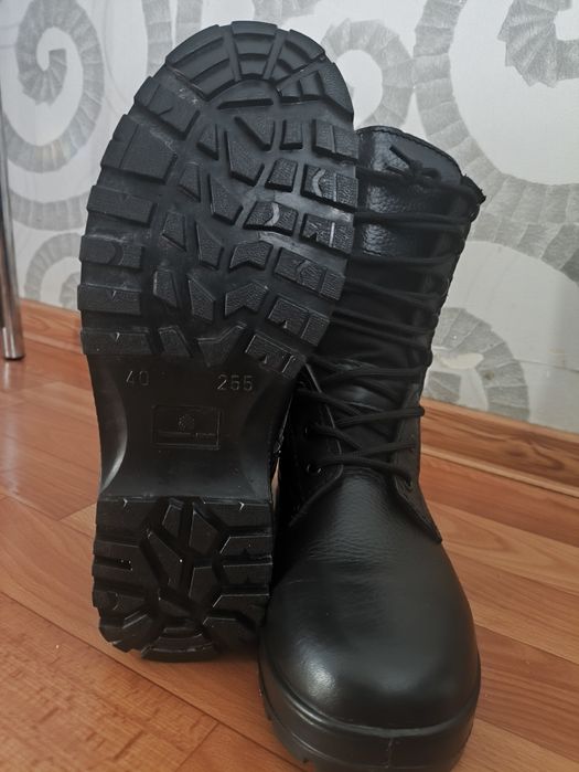 Берцы 40 размер летние