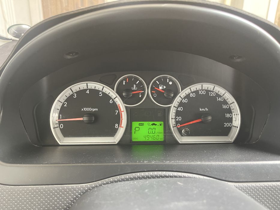 Nexia 3, oq, 4 pozitsiya sotiladi