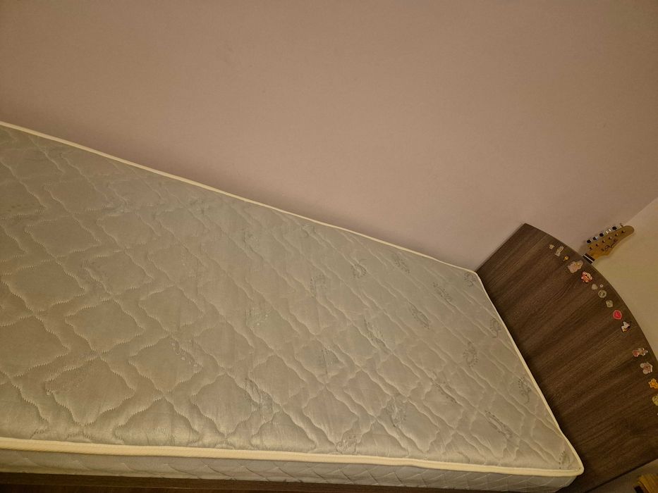 Легло единично с матрак