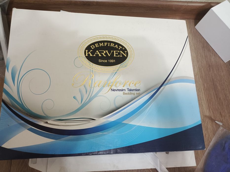 Продам постельный комплект(новый)