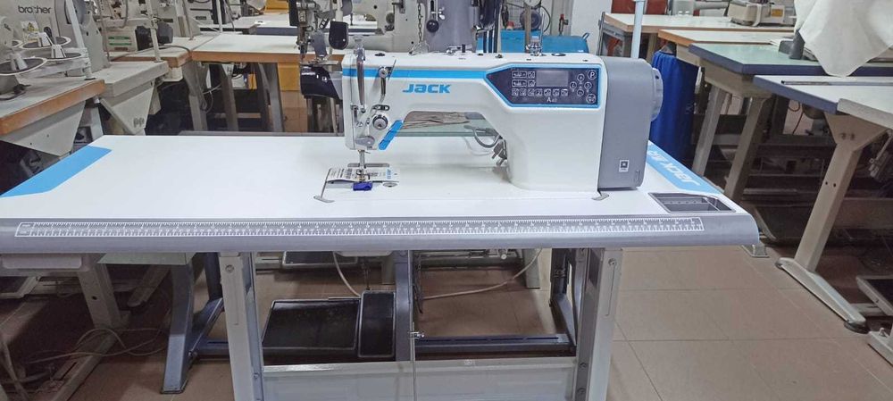 Masina de cusut  Jack A4B