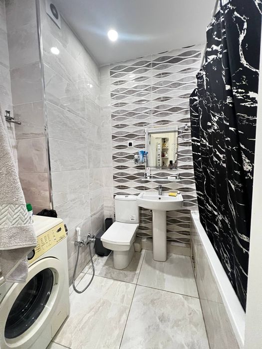 Kvartira sotiladi Yakkasaroy tumani Navastroyka 2/6/9/  50m²