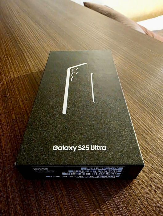 Samsung Galaxy S25 Ultra/12GB RAM/512GB/5G/Jadegreen/ЗЕЛЕН/ + ПОДАРЪЦИ