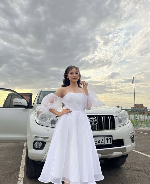 Вечерный көйлек жақсы качествамен