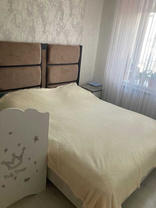 Двуспальная кровать 160*200