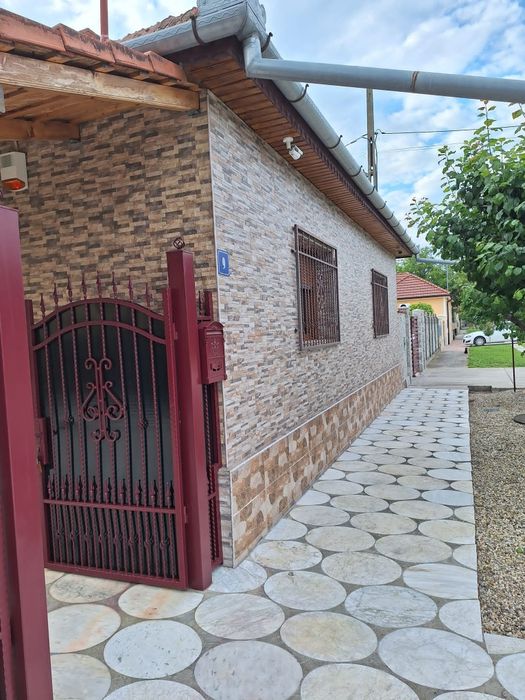 De vanzare casă în șiria lângă arad