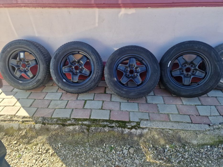 Jante Tabla Volkswagen R16
Vand set 4 jante tabla modulare impecabile,