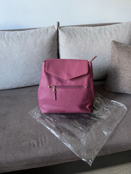 Елегантна раничка от Авон