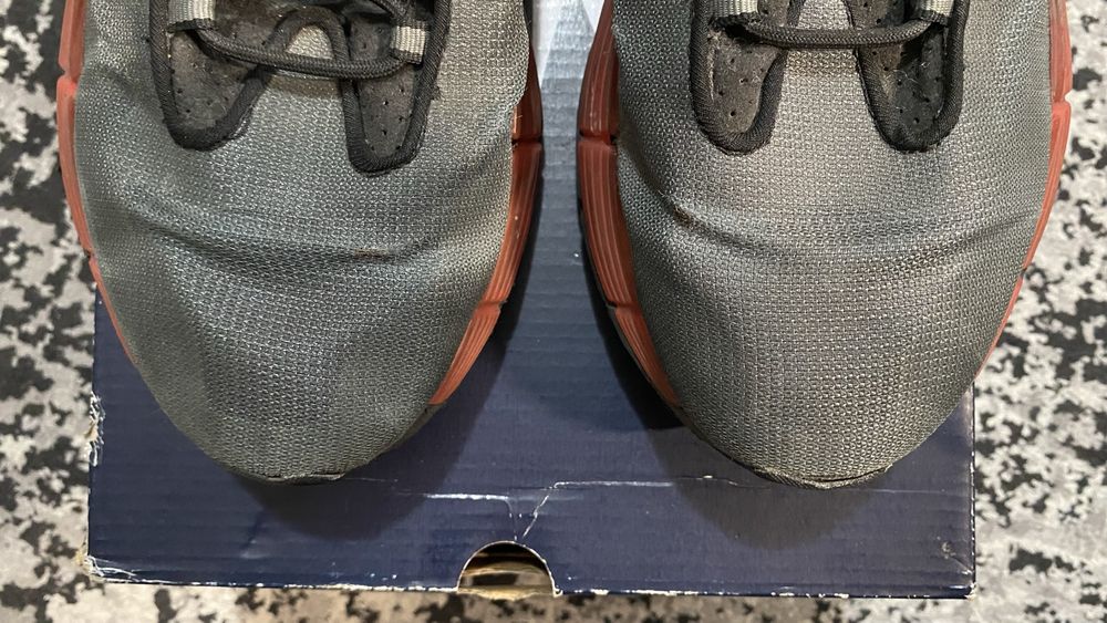 Reebok Zig Kinetica 2