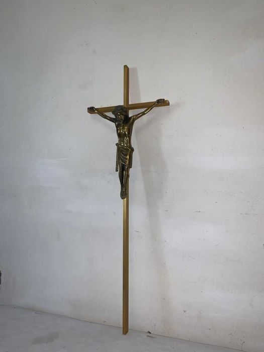 Crucifix din bronz