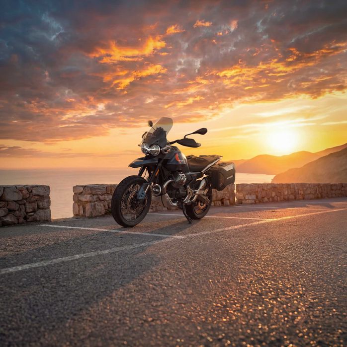 Moto Guzzi V85 TT TRAVEL E5+ 2026 - Cel mai Touring Full si cu Cardan!