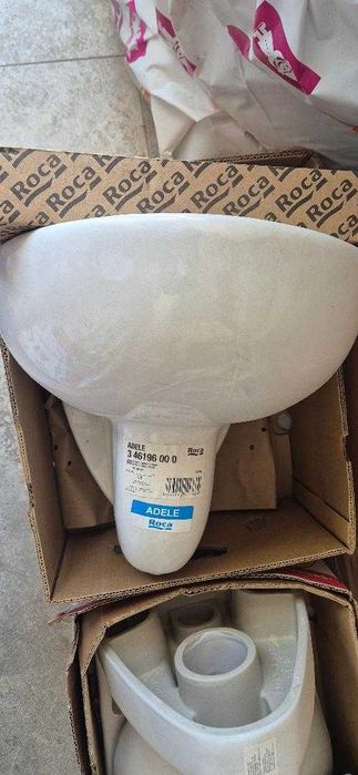 Тоалетна чиния  Roca за структура