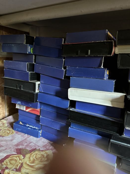 Casete VHS pescuit si vanatoare