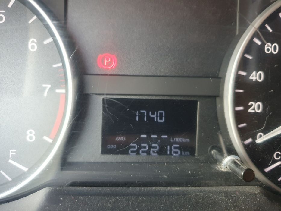 Jac m3+ 1.8 sotiladi top toza