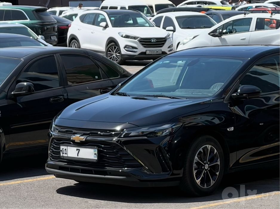 Chevrolet Monza 1.3 Turbo Mild Hybrid (48V) — 2023 года (1 хозяин)