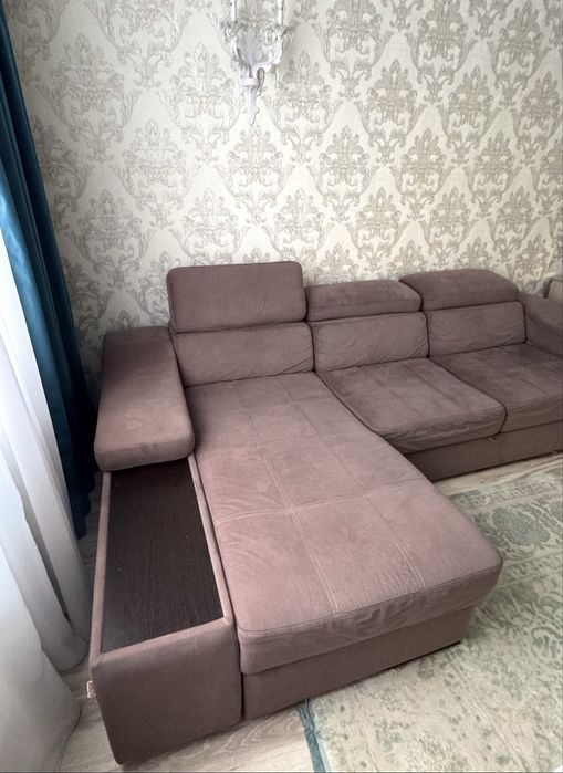 Срочно продам диван