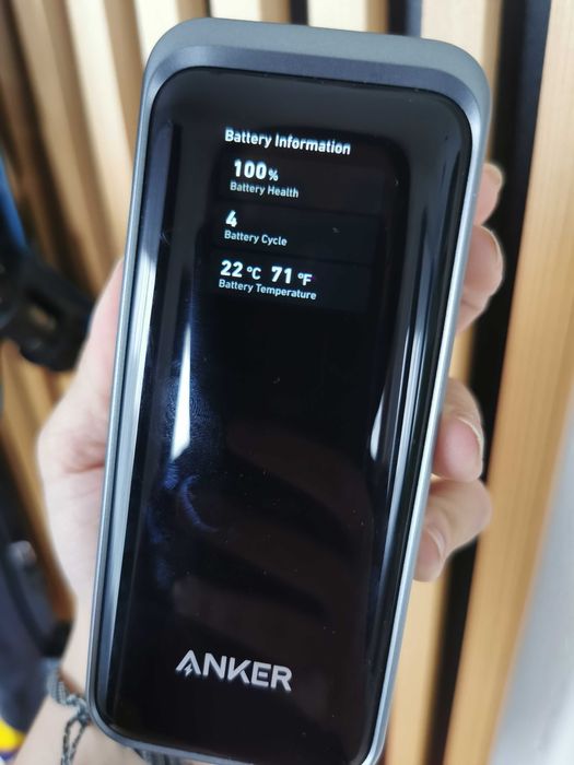 Acumulator extern Anker, 20.000mAh, 200W - cu garantie