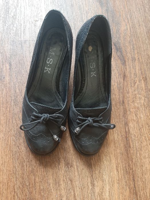 Продам туфли женские