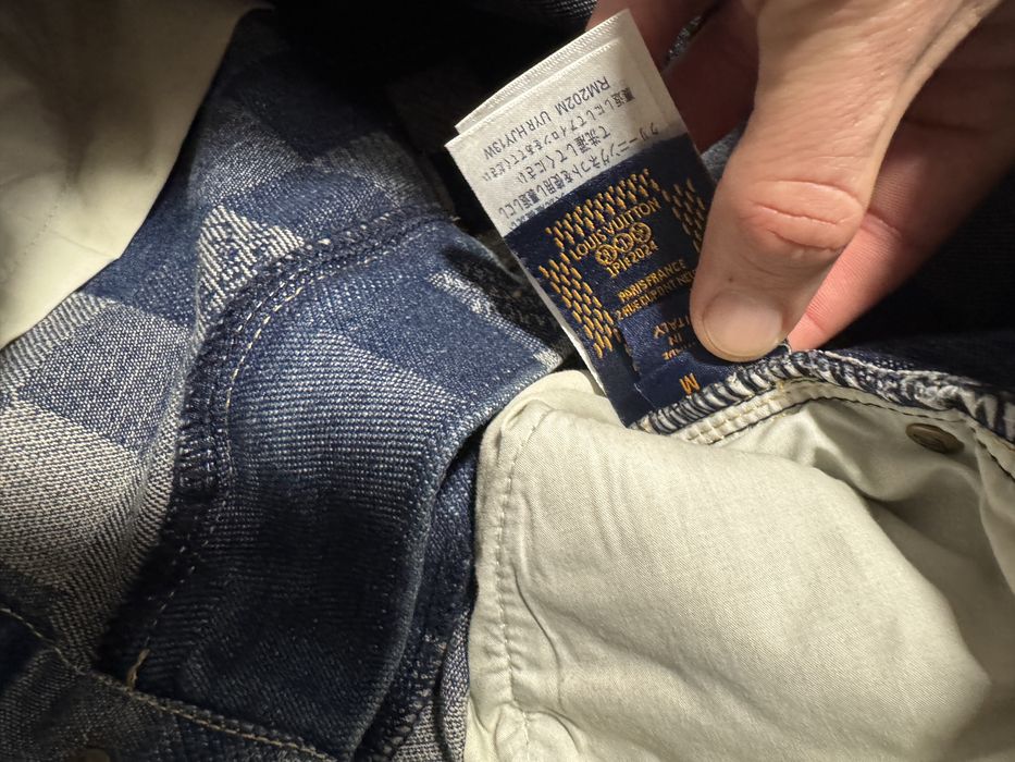 Pantaloni scurti Louis Vuitton