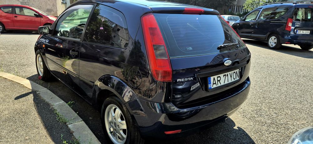 Ford fiesta 1.3 benzina