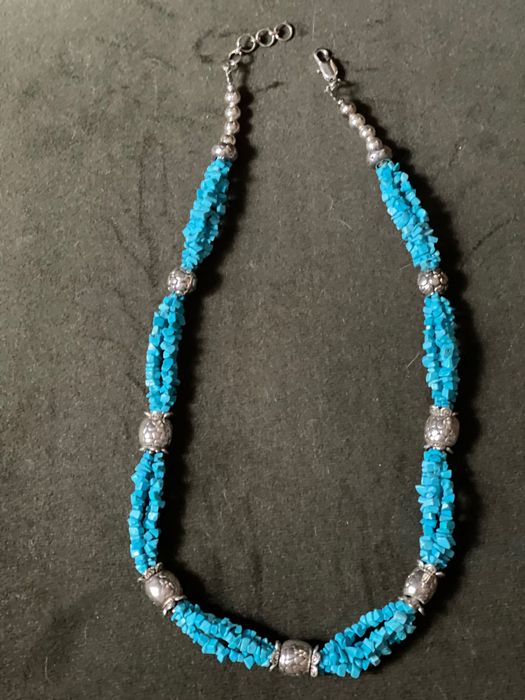 Ожерелье из натуральной бирюзы