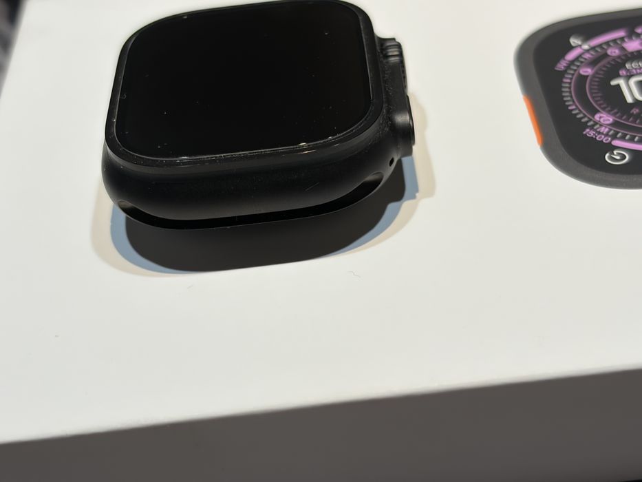 Apple Watch Ultra 3 Titanium milanese loop band