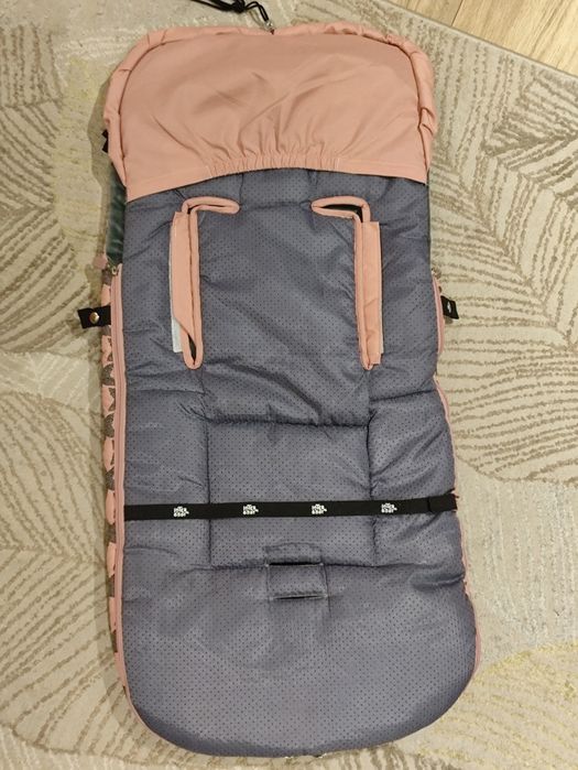 Зимен човал за детска количка