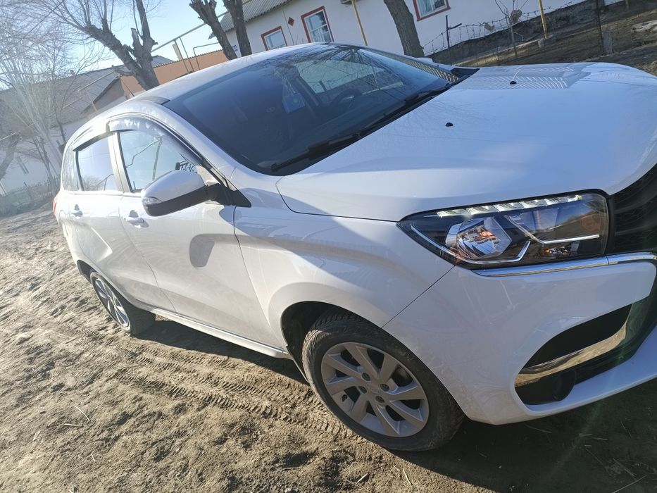 Машина сатылады... Lada X-ray 2018