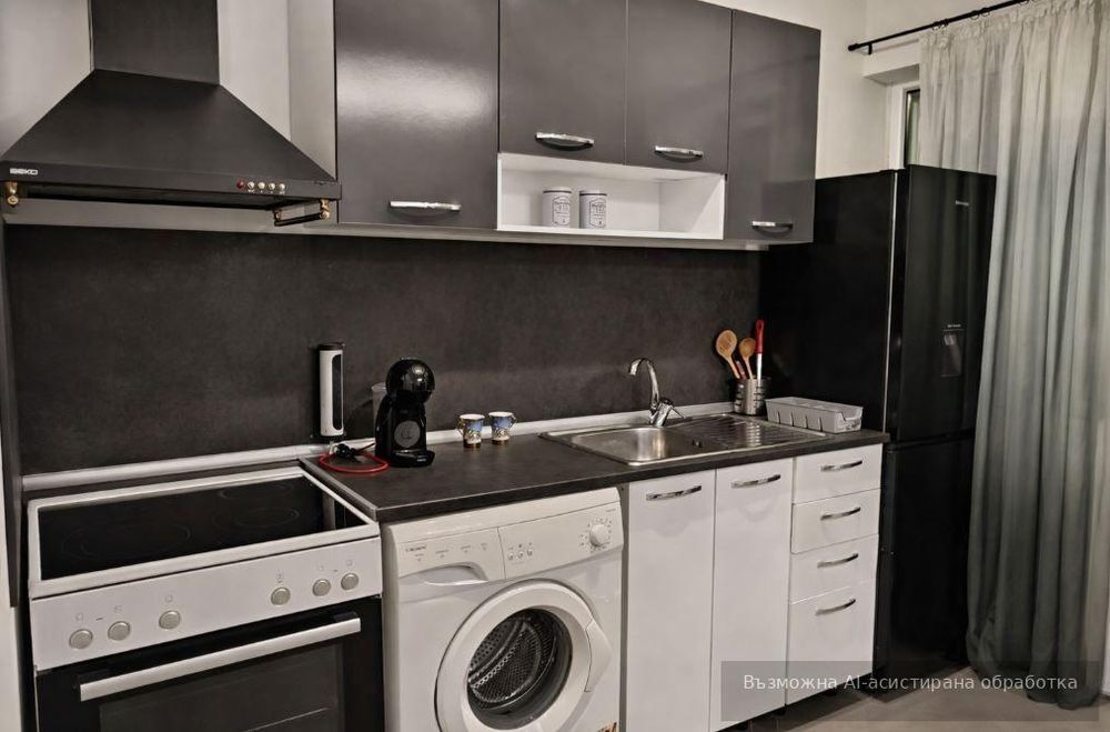 Дава се под наем Двустаен апартамент в Варна, Център - 55 кв.м за 458.49 € - Снимка #2