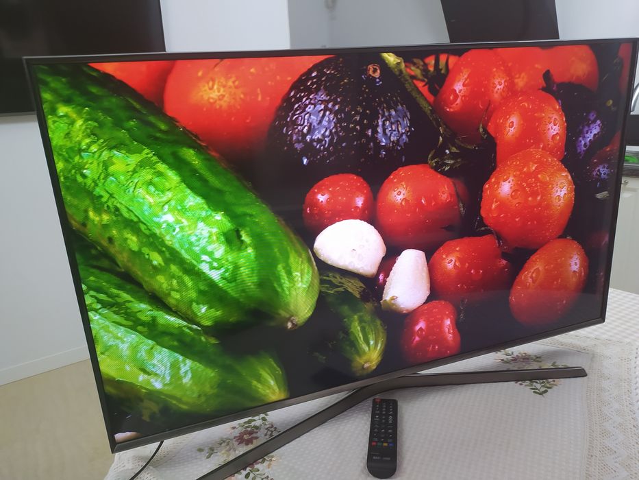 TV Smart Samsung 108 cm  !