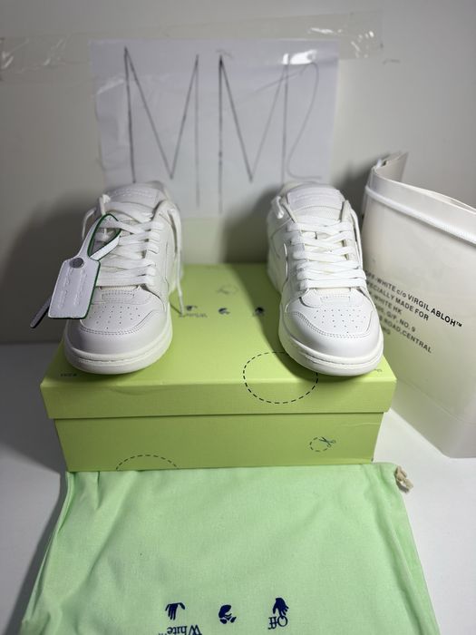 Adidasi sneakers off white ‘’for walking’’ green shoes