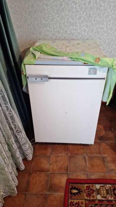 Морозильник Б/У продам