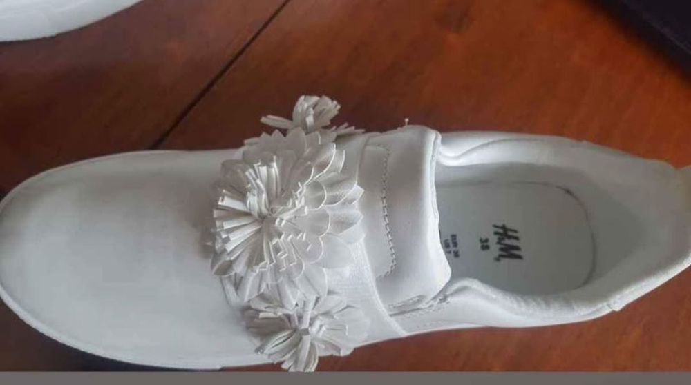 Нови дамски обувки, размер 38 на HM