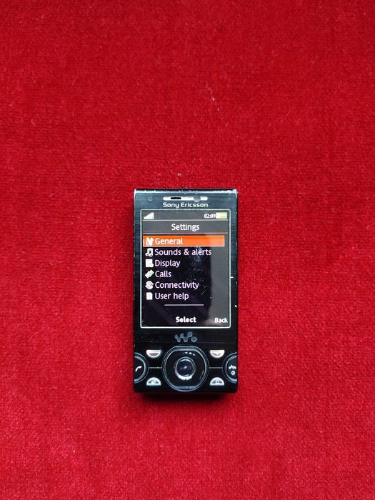 Sony Ericsson w995 (REZERVAT)