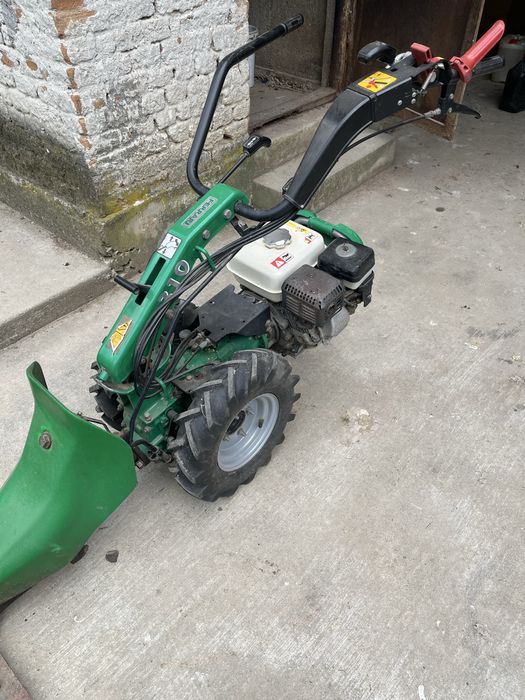 Cositoare ferrari ,stare functionare aproape noua ..