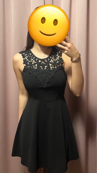 Черна рокля с дантела