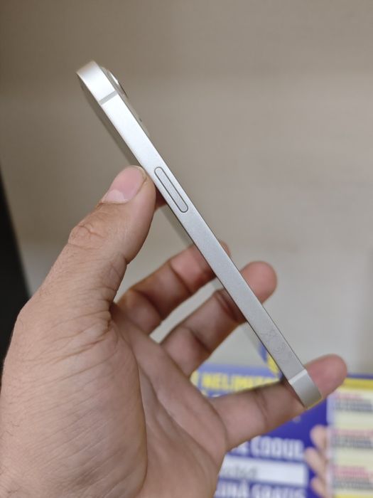 iPhone 13 Alb 128 Gb