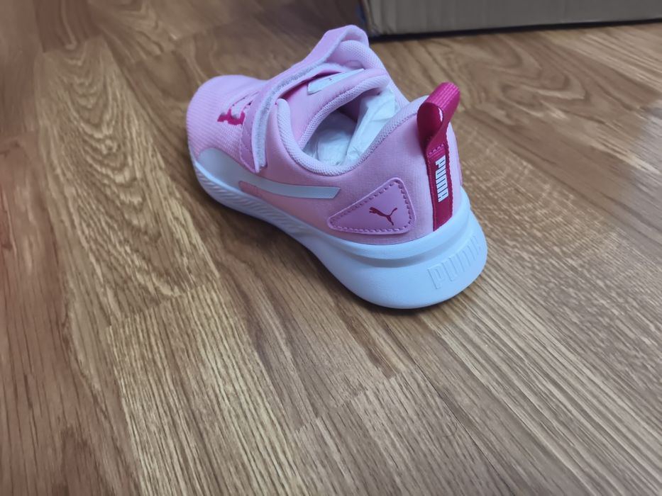 Puma детские кроссовки новые для девочек