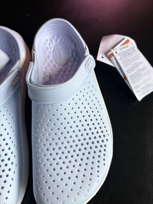 Продам новые кроксы  Crocs LiteRide.