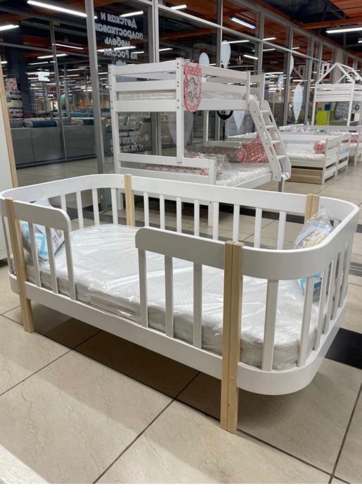 Продам кровать и диван