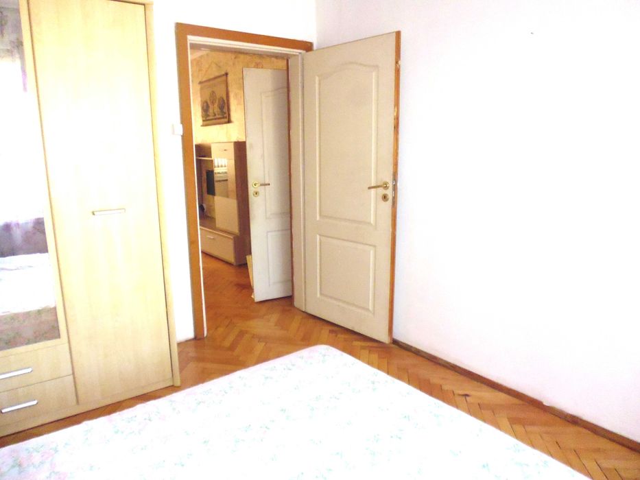 Дава се под наем Тристаен апартамент в София, Надежда 2 - 65 кв.м за 510 € - Снимка #3