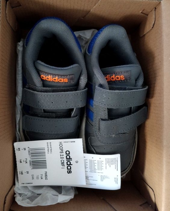 Детски маратонки Adidas Hoops, р. 25