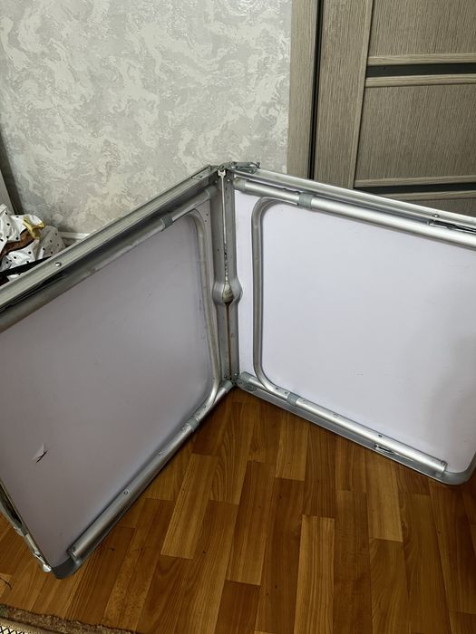 продается раскладной стол
