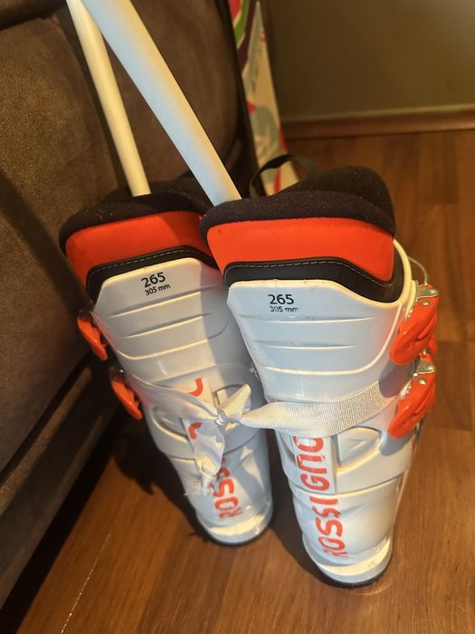 Ски,обувки и щеки Rossignol