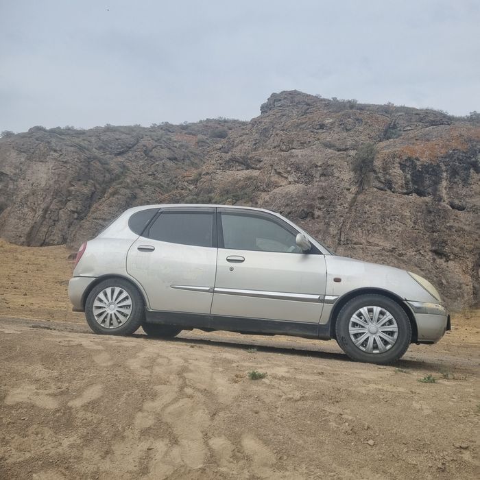 Продам машину срочно