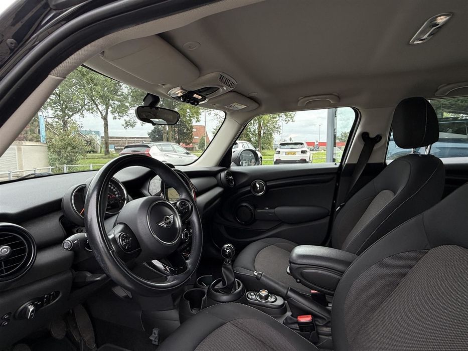 MINI Cooper One D (F55) 5 Uși | Istoric Complet Service | Euro 6