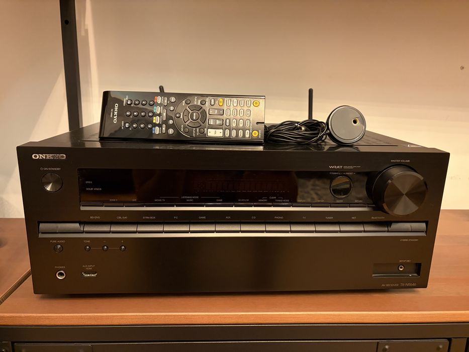 Amplificator Receiver 7.2 Onkyo TX-NR646 | 4K | Dolby Atmos | DTS:X | Pachet Complet