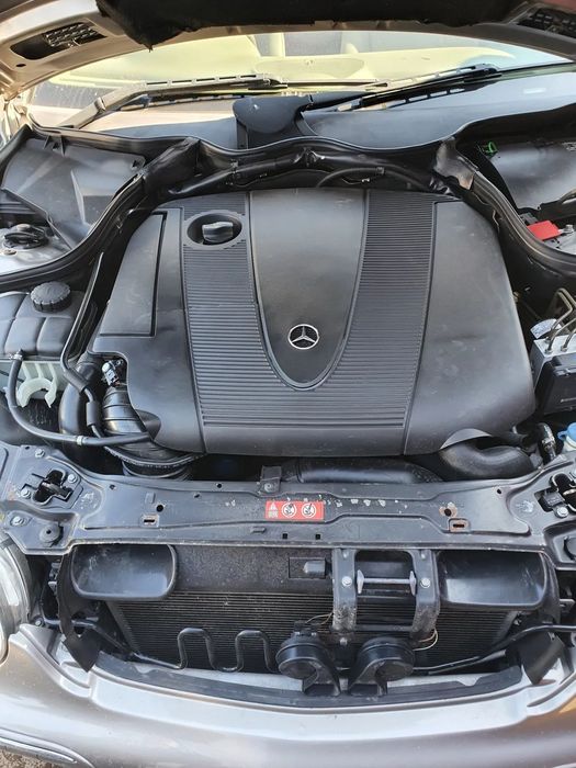 Motor complet fara anexe Mercedes C200 w203 an 2006 120cp motor 2.2 OM646 646.963 cardan grup diferential spate portiera usa far faruri aripa oglinda stanga dreapta bara fata capota motor jante catalizator Mercedes Benz C E Class C220 W211 Sprinter Vito
